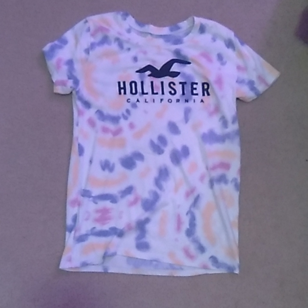 Hollister shirt